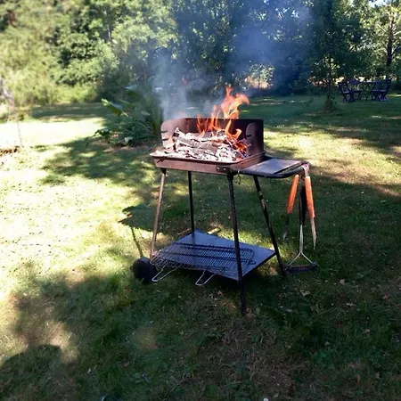 فندق مبيت وإفطار D'hotes Sous Les Grands Chenes Boheme