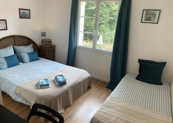 D'hôtes Sous Les Grands Chênes Boheme Couette-café