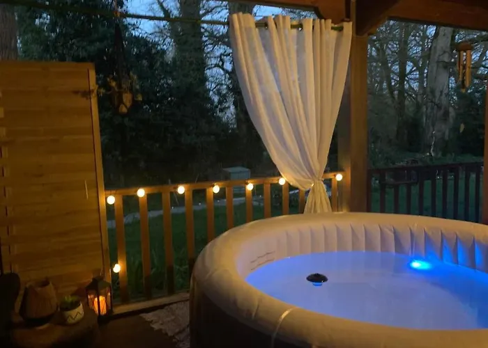 D'hôtes Sous Les Grands Chênes Boheme